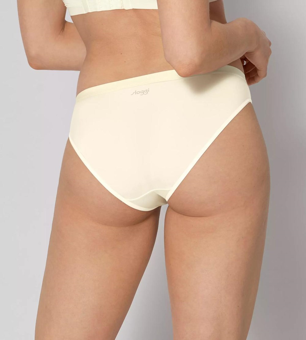 Sloggi Wow Comfort Tai Brief Ecru White | 42560-LYPX